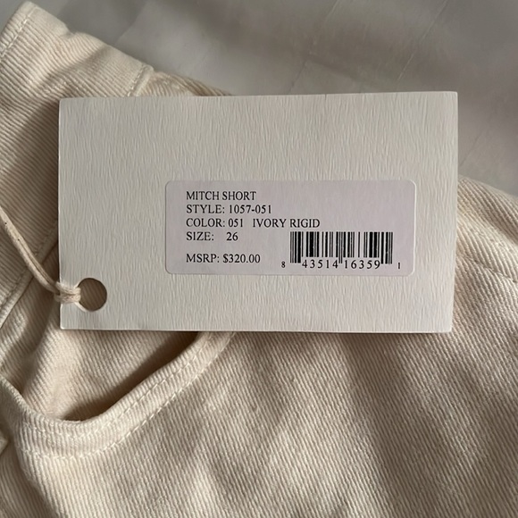 NWT Khatie Mitch Denim Shorts in Ivory - Picture 7 of 7